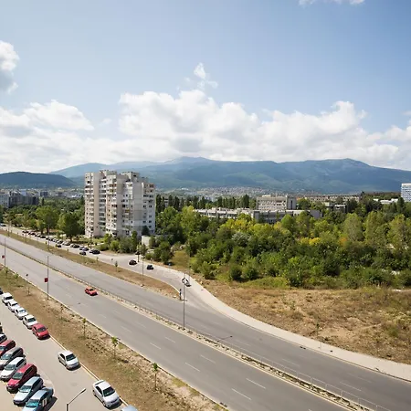 Ξενοδοχείο Grami 4*