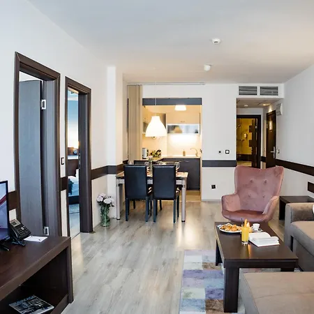 Grami Hotel